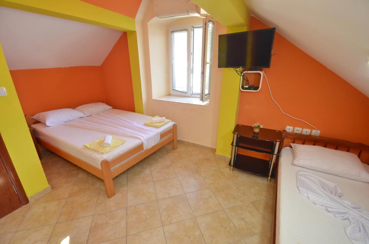 Tau Mir I Dobro Apartment Kotor Bagian luar foto