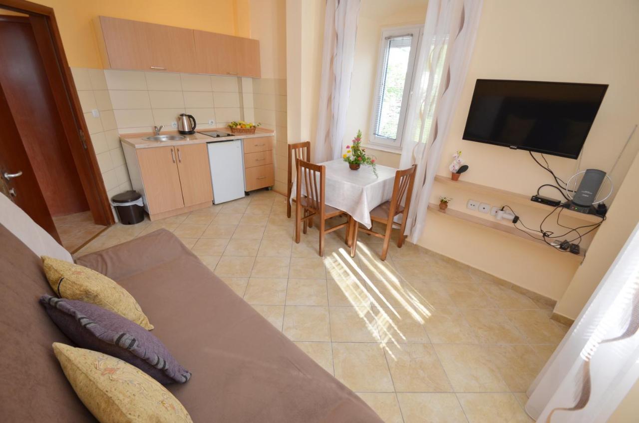 Tau Mir I Dobro Apartment Kotor Bagian luar foto