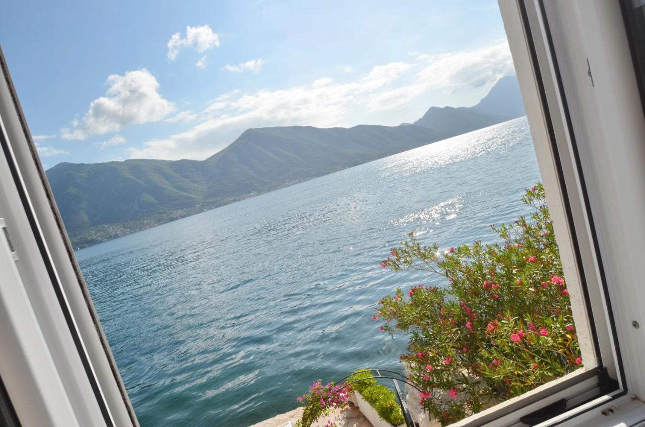Tau Mir I Dobro Apartment Kotor Bagian luar foto