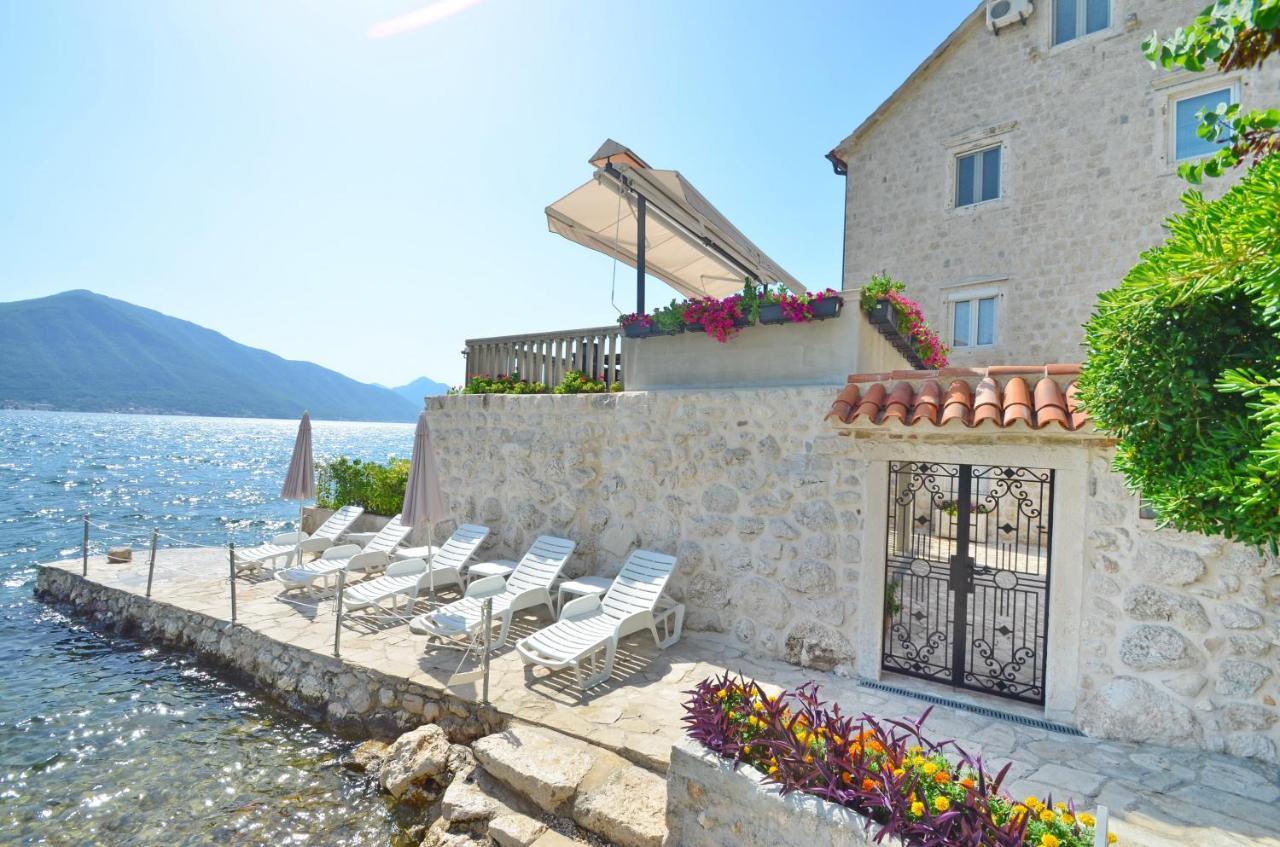 Tau Mir I Dobro Apartment Kotor Bagian luar foto