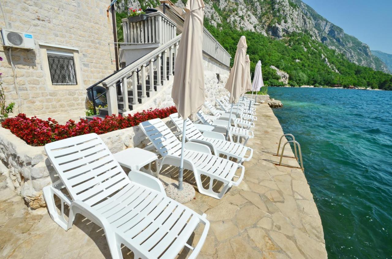 Tau Mir I Dobro Apartment Kotor Bagian luar foto